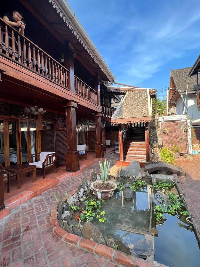 Chaluenxay Boutique Hotel ルアンパバーン エクステリア 写真