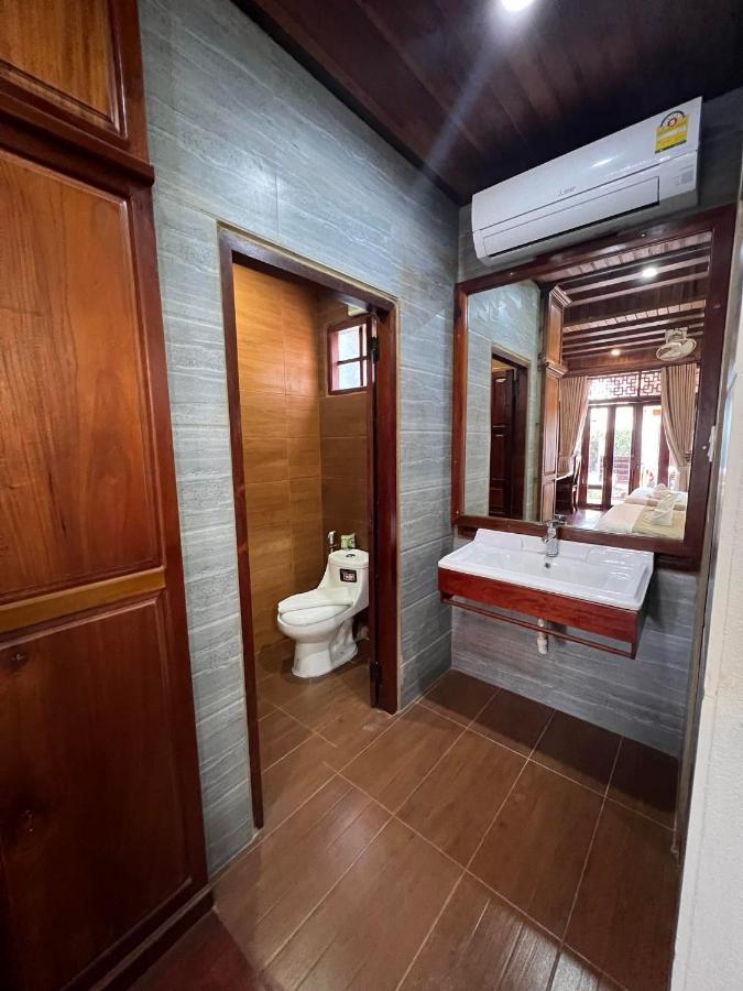 Chaluenxay Boutique Hotel ルアンパバーン エクステリア 写真