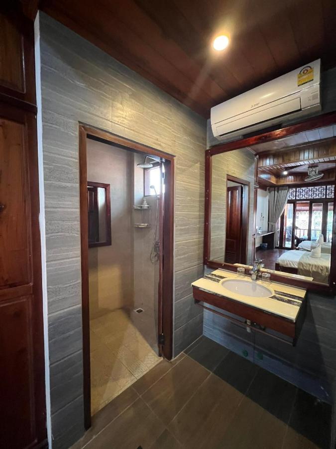 Chaluenxay Boutique Hotel ルアンパバーン エクステリア 写真