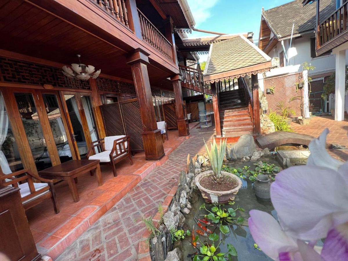 Chaluenxay Boutique Hotel ルアンパバーン エクステリア 写真