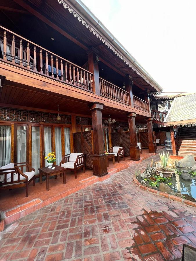 Chaluenxay Boutique Hotel ルアンパバーン エクステリア 写真