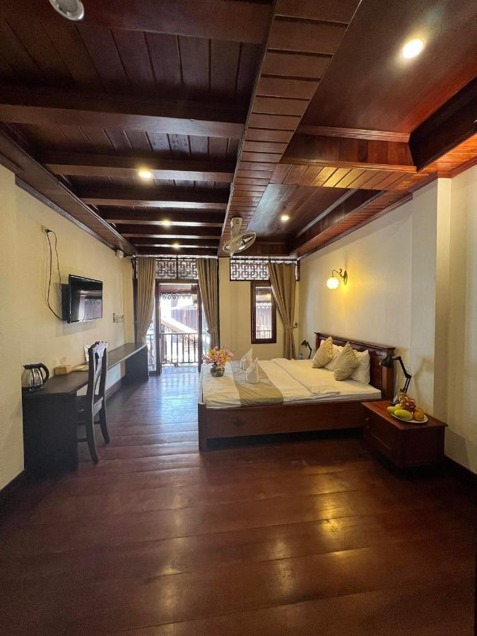 Chaluenxay Boutique Hotel ルアンパバーン エクステリア 写真
