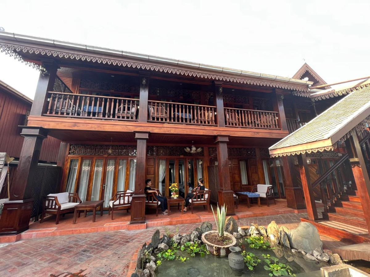 Chaluenxay Boutique Hotel ルアンパバーン エクステリア 写真